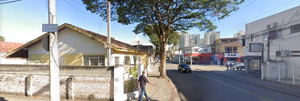 Imóvel Comercial com 4 Quartos, 3 banheiro e 7 vagas de garagem