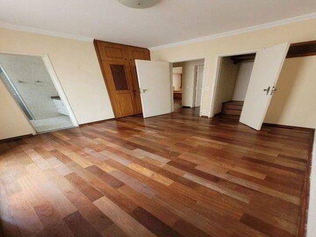 Apartamento para Venda em São José dos Campos - 4