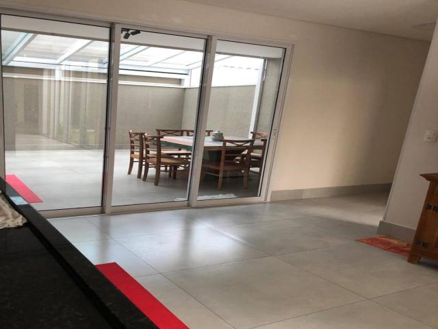 Casa para Venda em São José dos Campos - 4