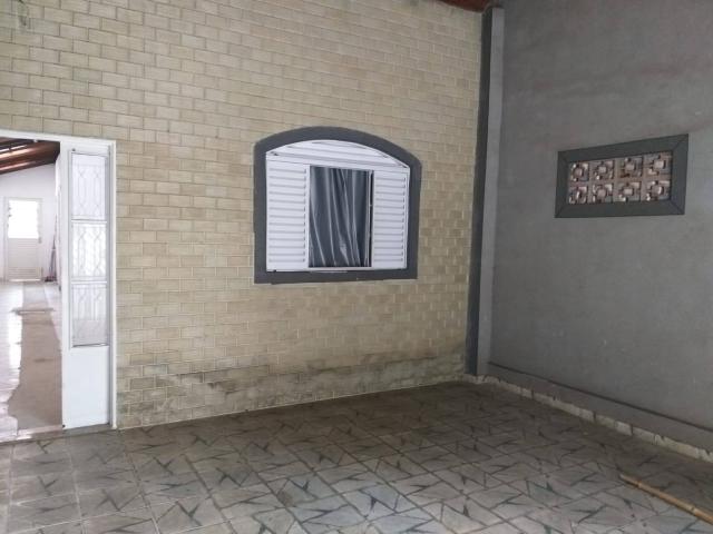 Casa para Venda em São José dos Campos - 4