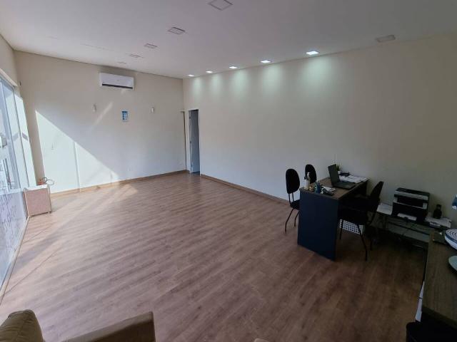 Ponto Comercial para Locação em São José dos Campos - 5