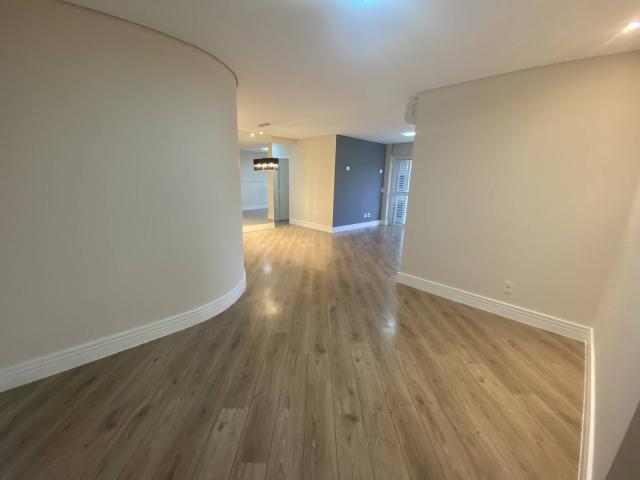 #247 - Apartamento para Venda em São José dos Campos - SP