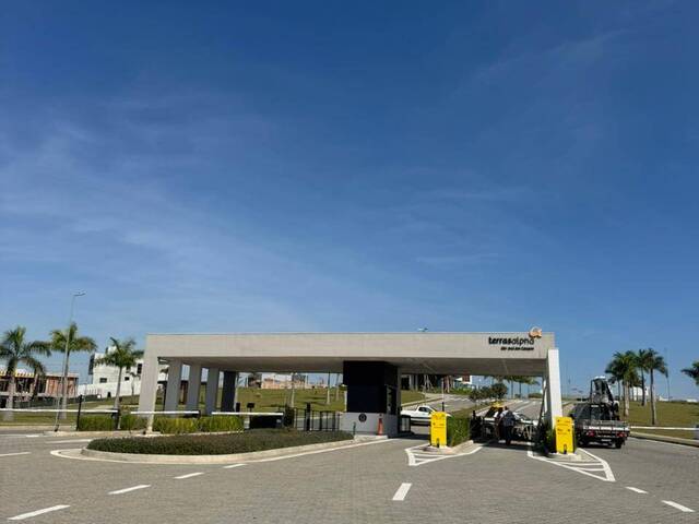 Área para Venda em São José dos Campos - 5