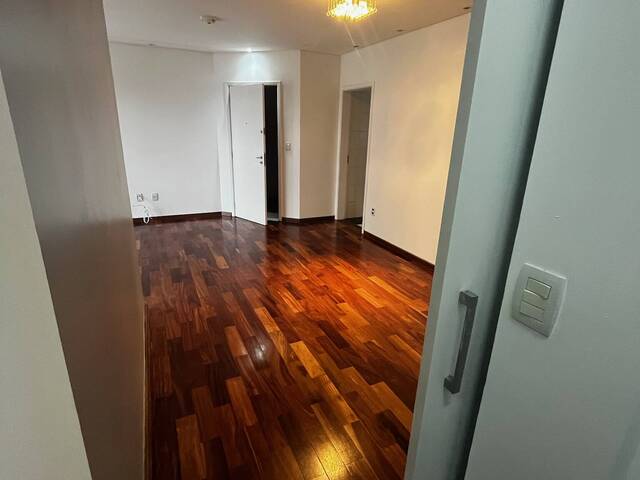 Apartamento para Locação em São José dos Campos - 4