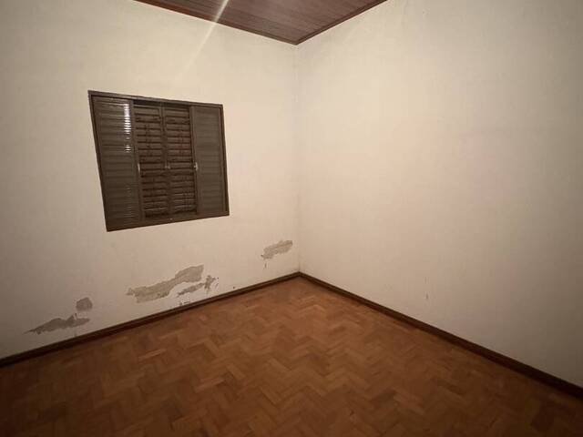 Casa para Venda em São José dos Campos - 5